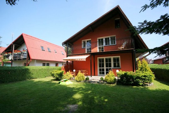 Domek Letniskowy POD LASEM Rowy - domek letniskowy POD LASEM